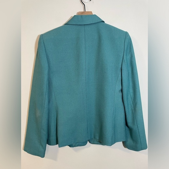 Josephine Chaus Silk Two Piece Suit Blazer Size 8. Skirt Size 10 Aqua Blue/Teal - Picture 5 of 14